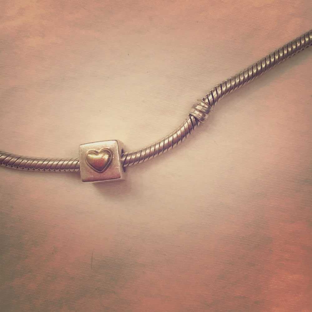 “I love you ❤️” Pandora charm